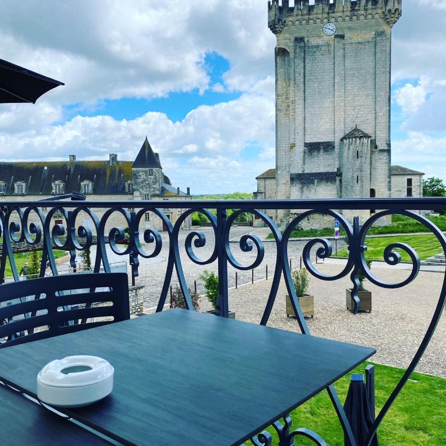 Chambre Balcon Пон Экстерьер фото
